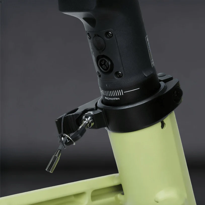 cierra batería - bicicleta eléctrica - ADO AIR ONE Madrid - URBAN ZERO